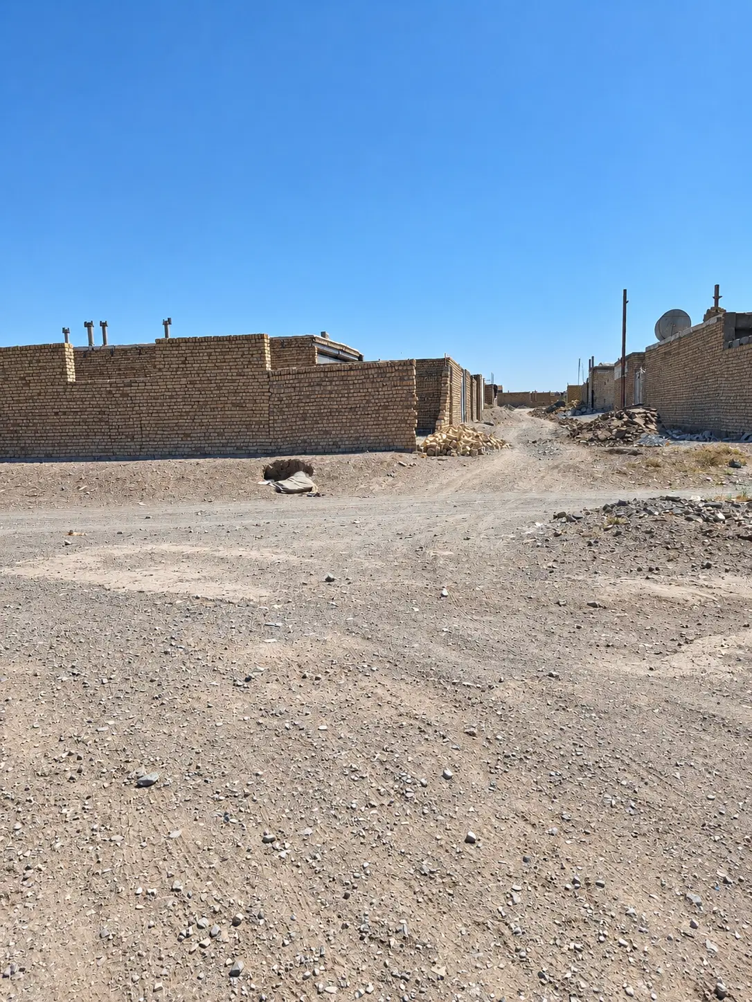 زمین فروشی حاجی آباد