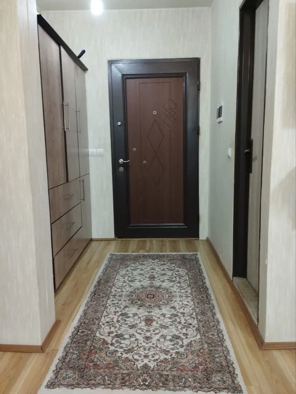 فروش یه واحد آپارتمان 78 متری