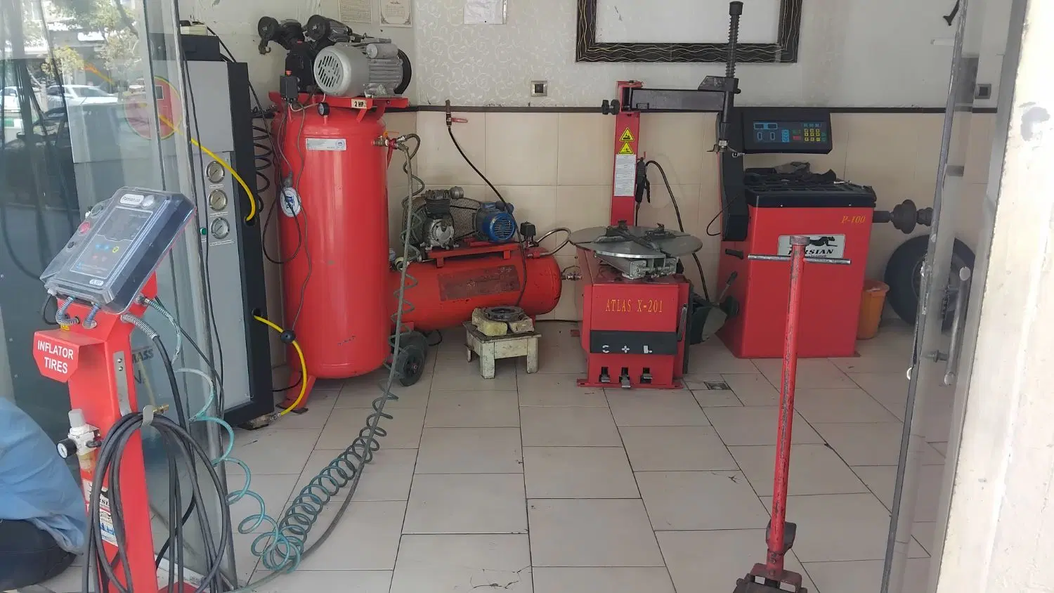 مغازه اجاره تعویض روغن تعمیرگاه خدمات اتومبیل