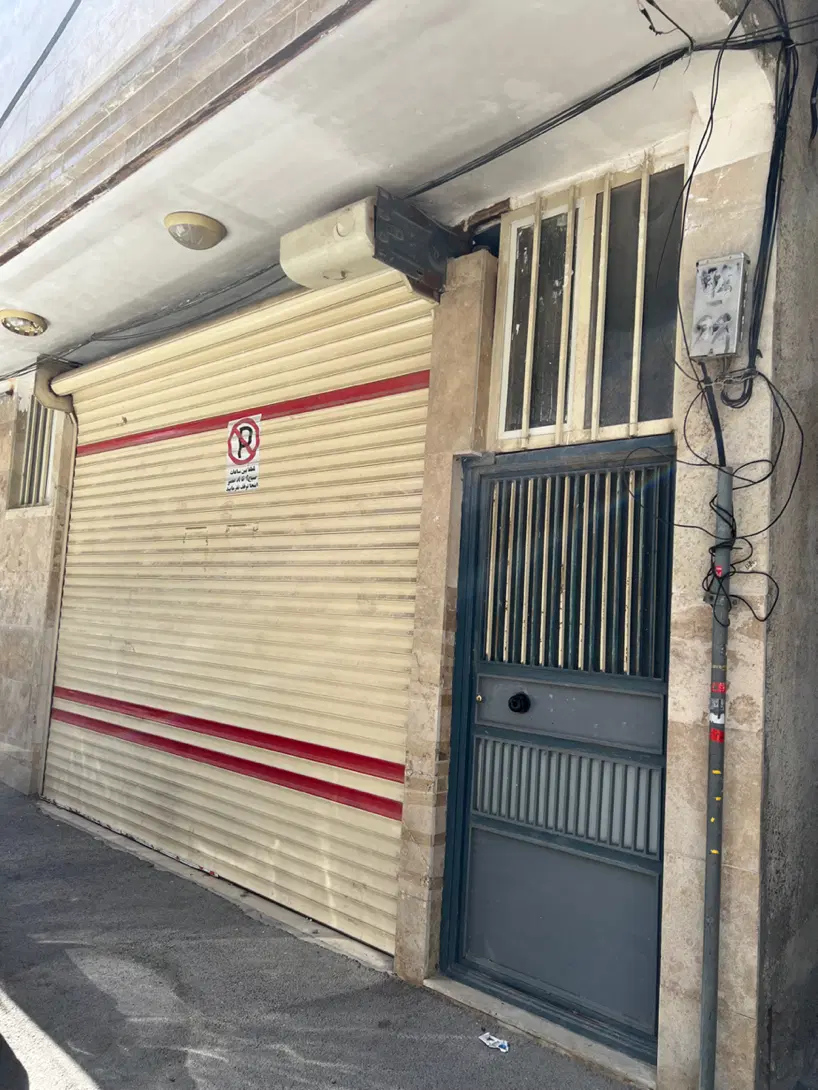 واحد همکف درعباسی یوسف اباد کارگاهی مسکونی
