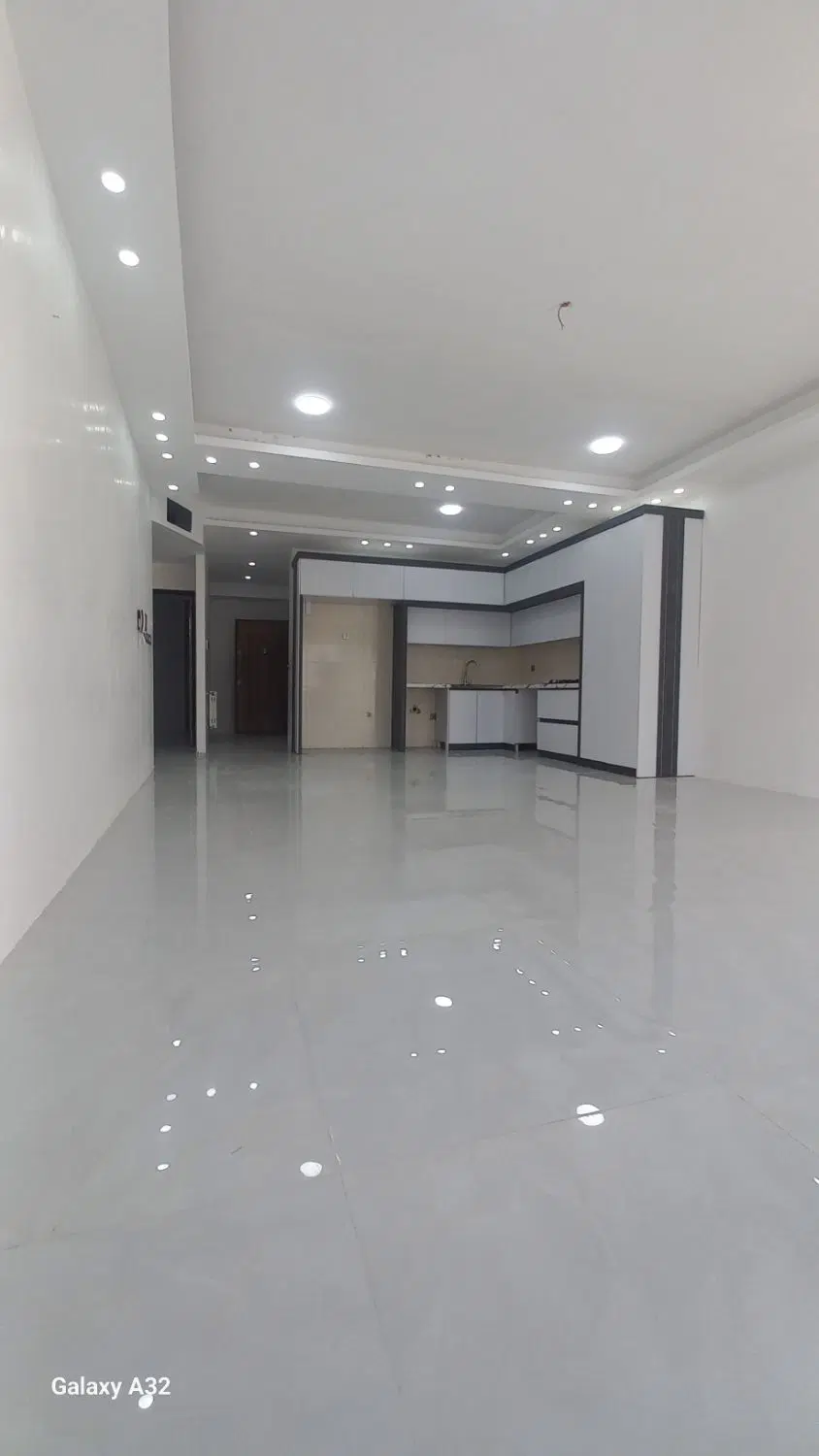 ۱۱۵متری خیابان نرگس تک واحدی