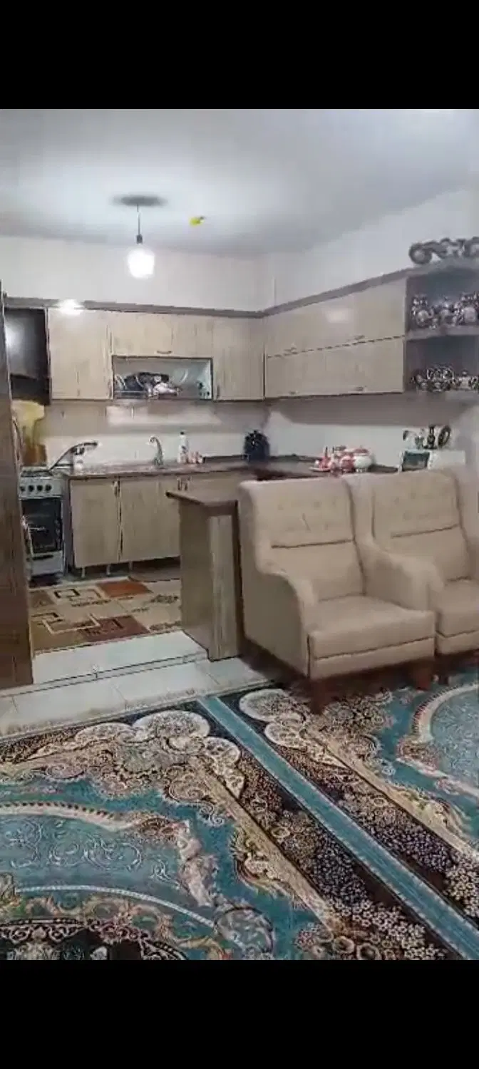 اپارتمان شیک و نقلی