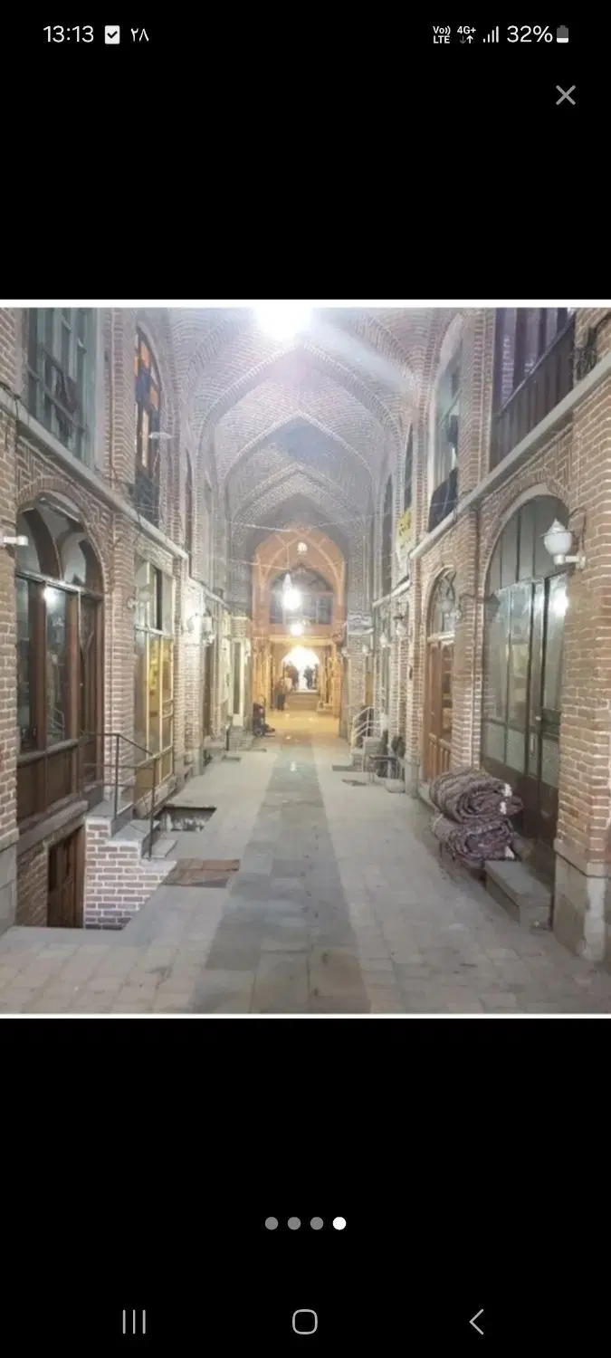 مغازه در بازار سرپوشیده تبریز