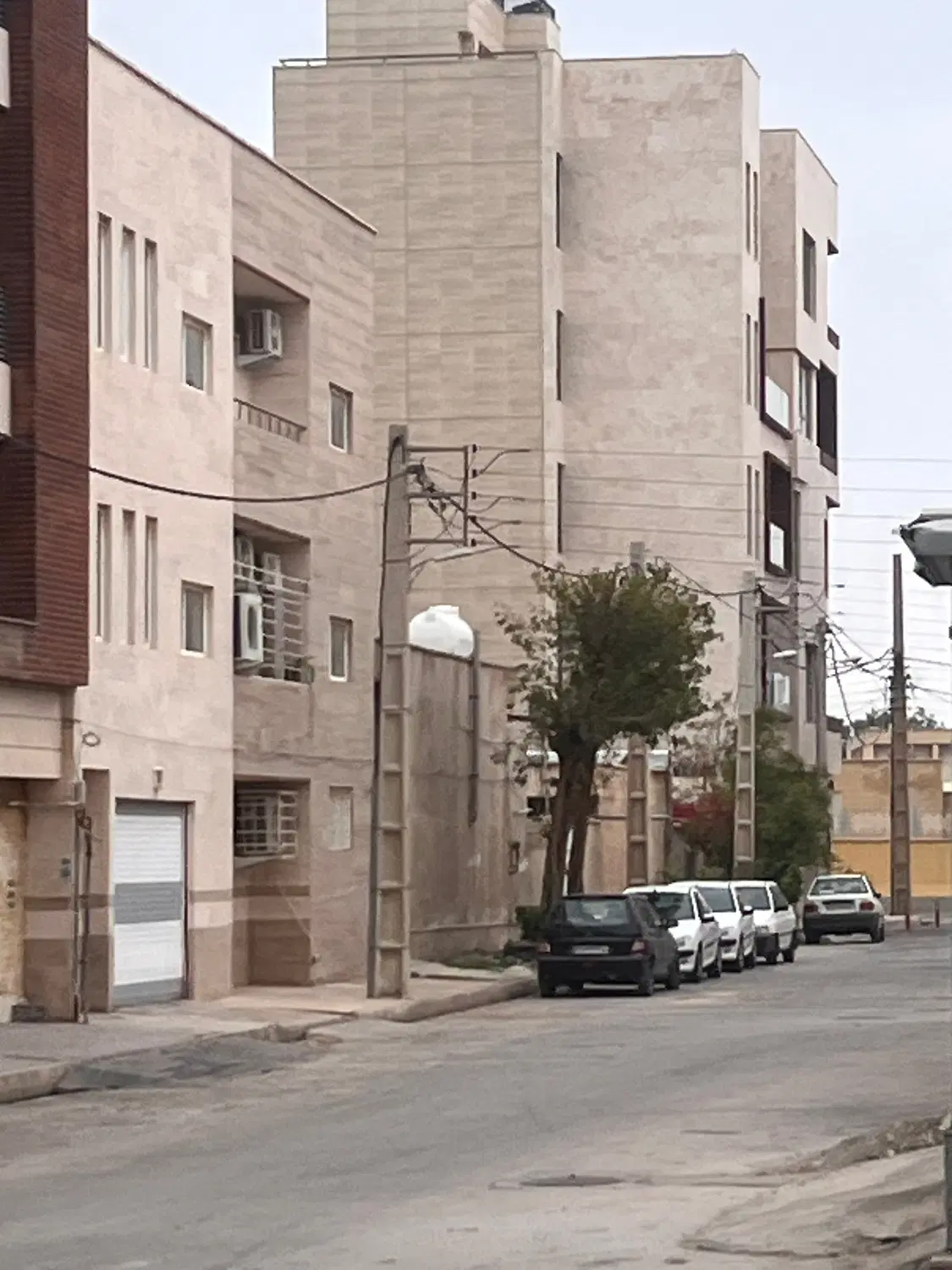 ویلایی کوی بندر(بلوار شهریاری )