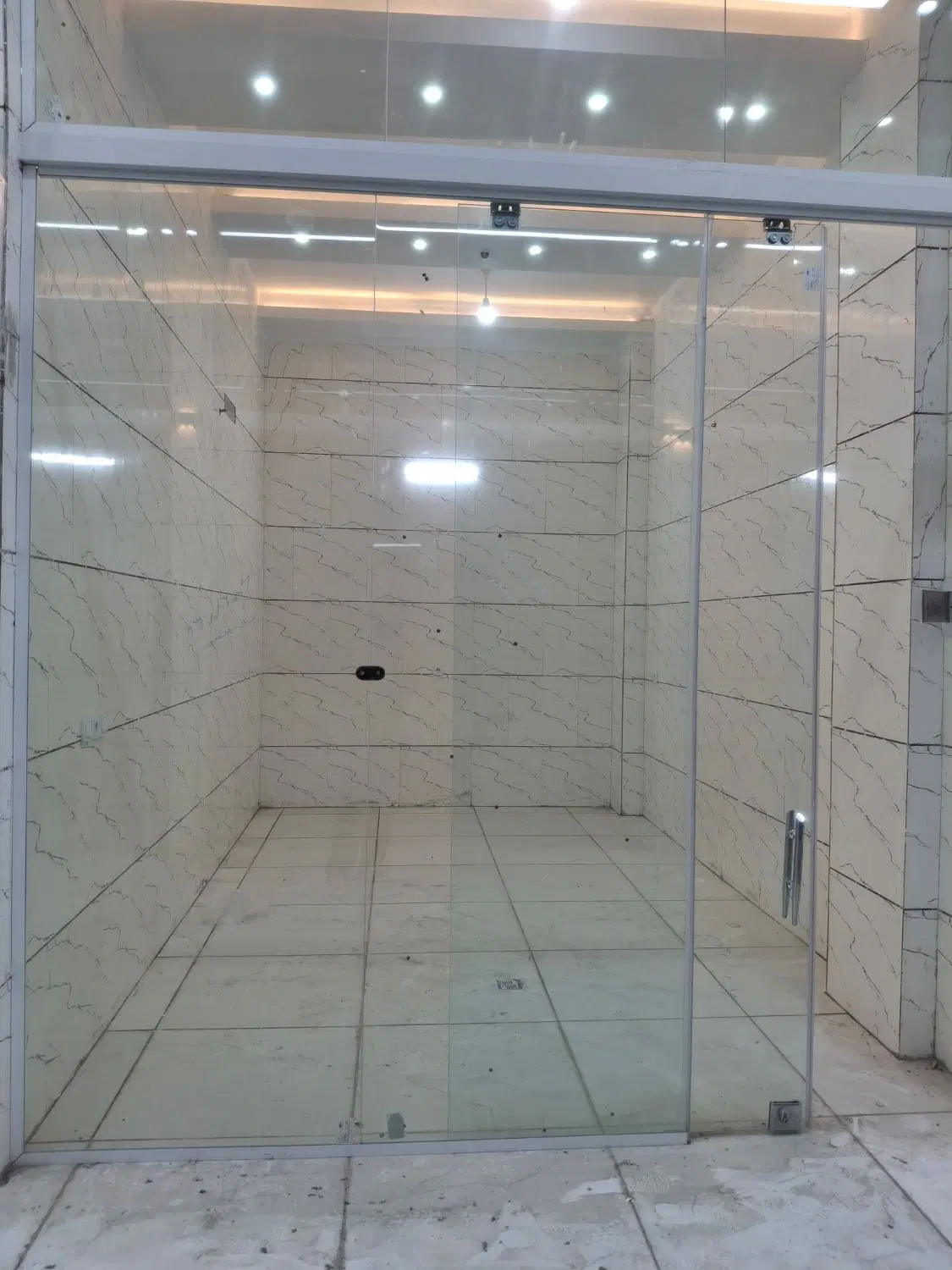 فروش تجاری