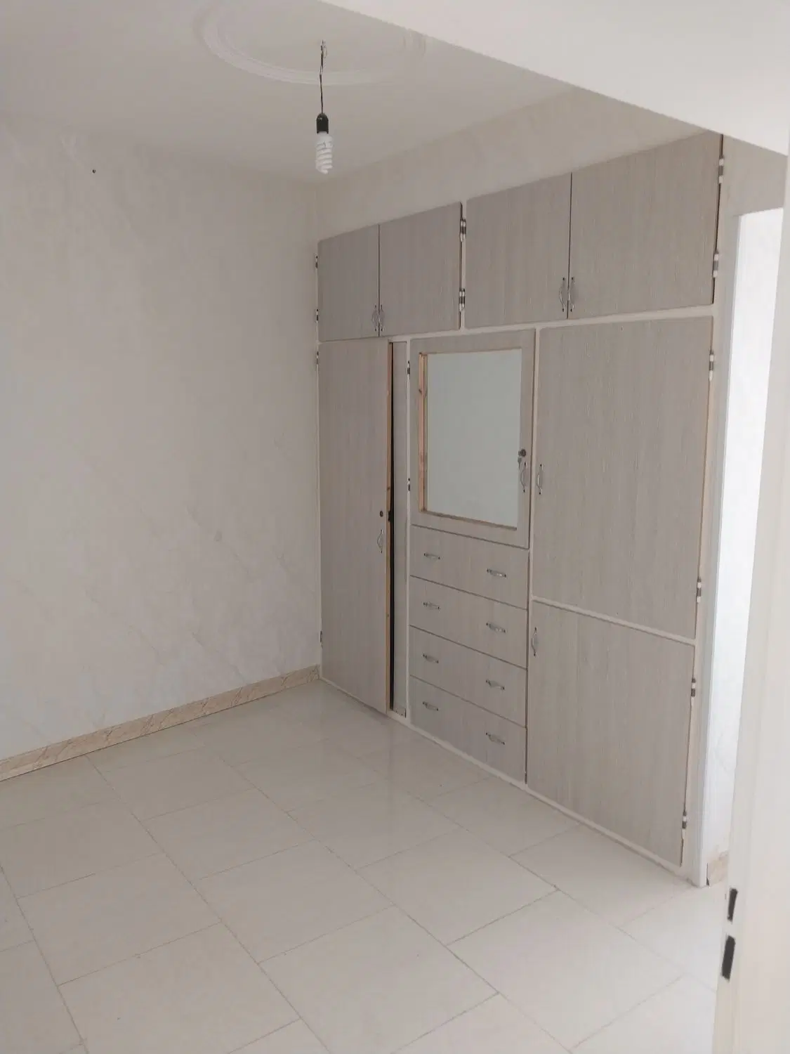 ۹۳ متری فول پارکینگ اختصاصی شهرک مخابرات جنت