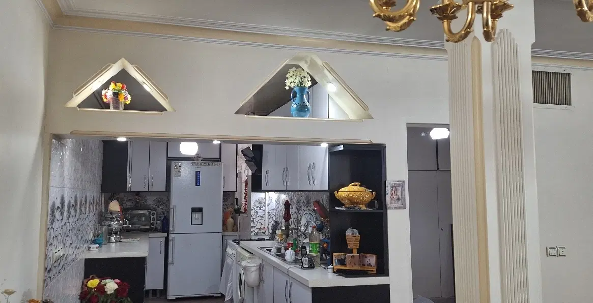 خانه ویلایی سه طبقه