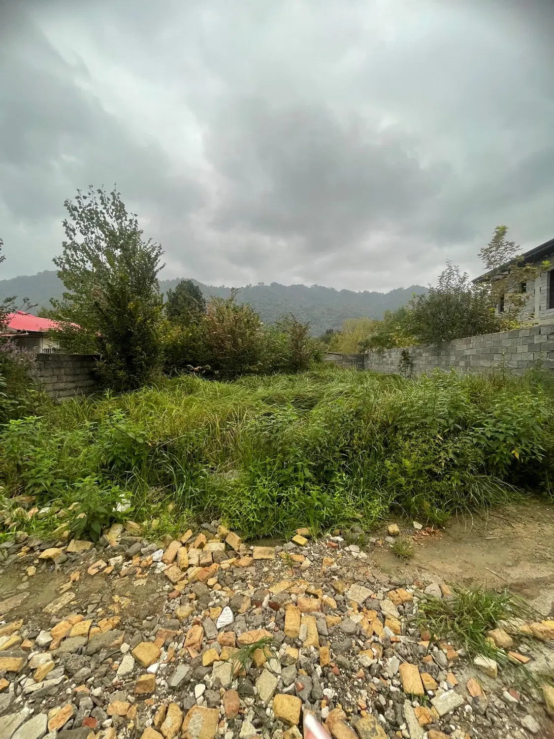 فروش زمین ۳۵۵متر مسکونی سند تک برگ جدید لیالستان
