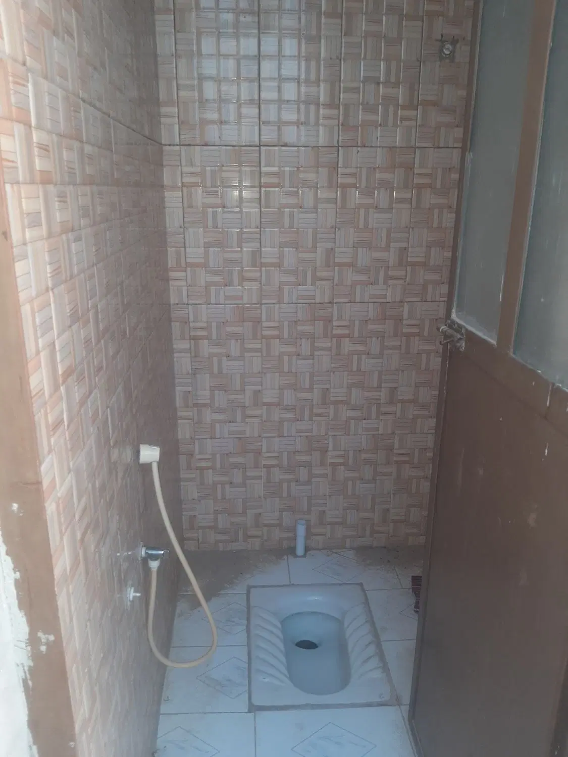 خانه شهر کاکی