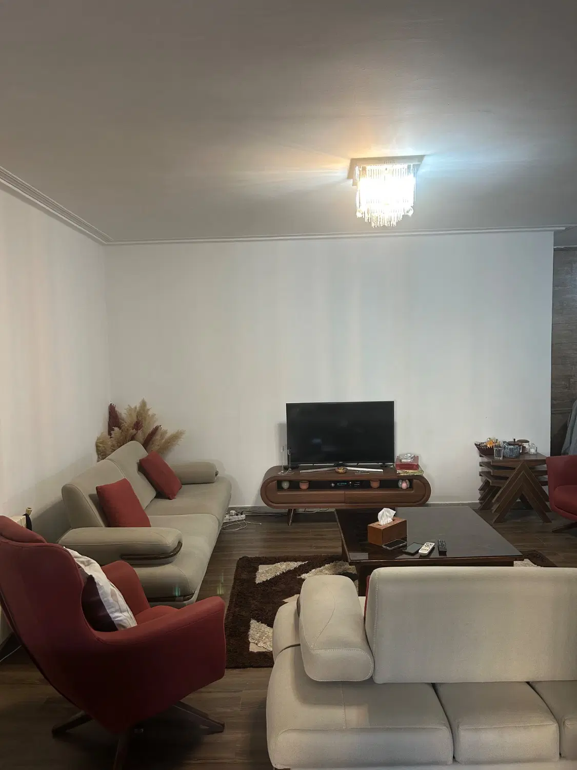اجاره ۷۵ متری گلسار اول خ ۱۱۸