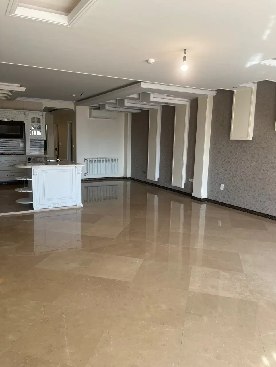 اجاره در زعفرانیه_۱۲۵ متر_۲ خواب _طبقه سوم