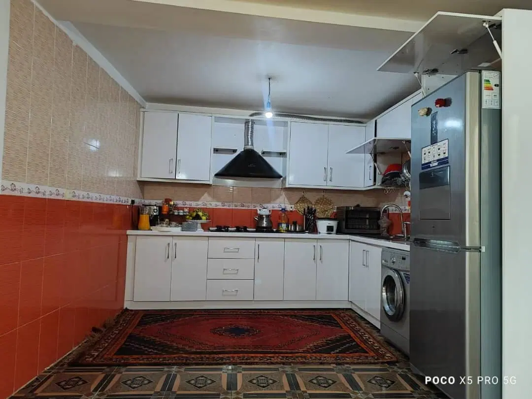 اجاره طبقه دوم ۱۳۰ متری ریشهر