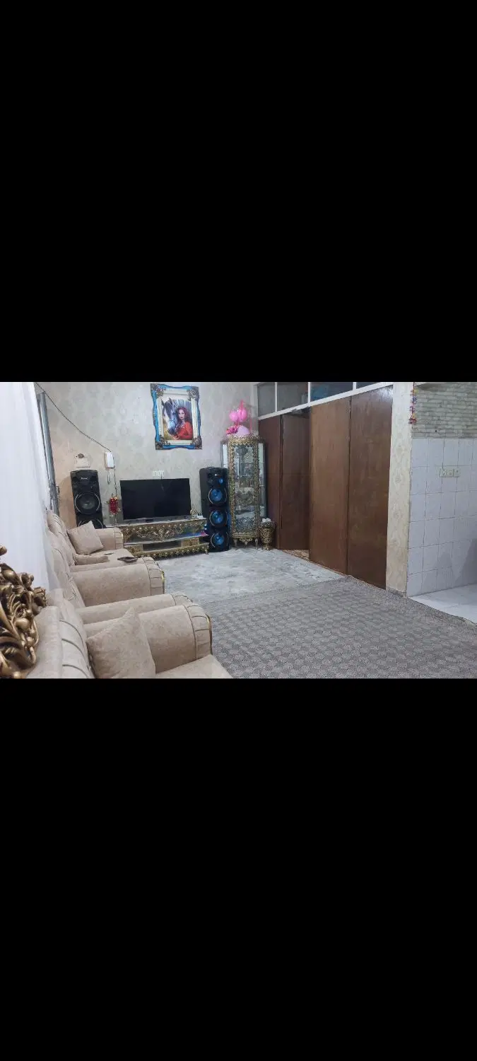 فروش طبقه همکف پنجم غربی هجرت ۵