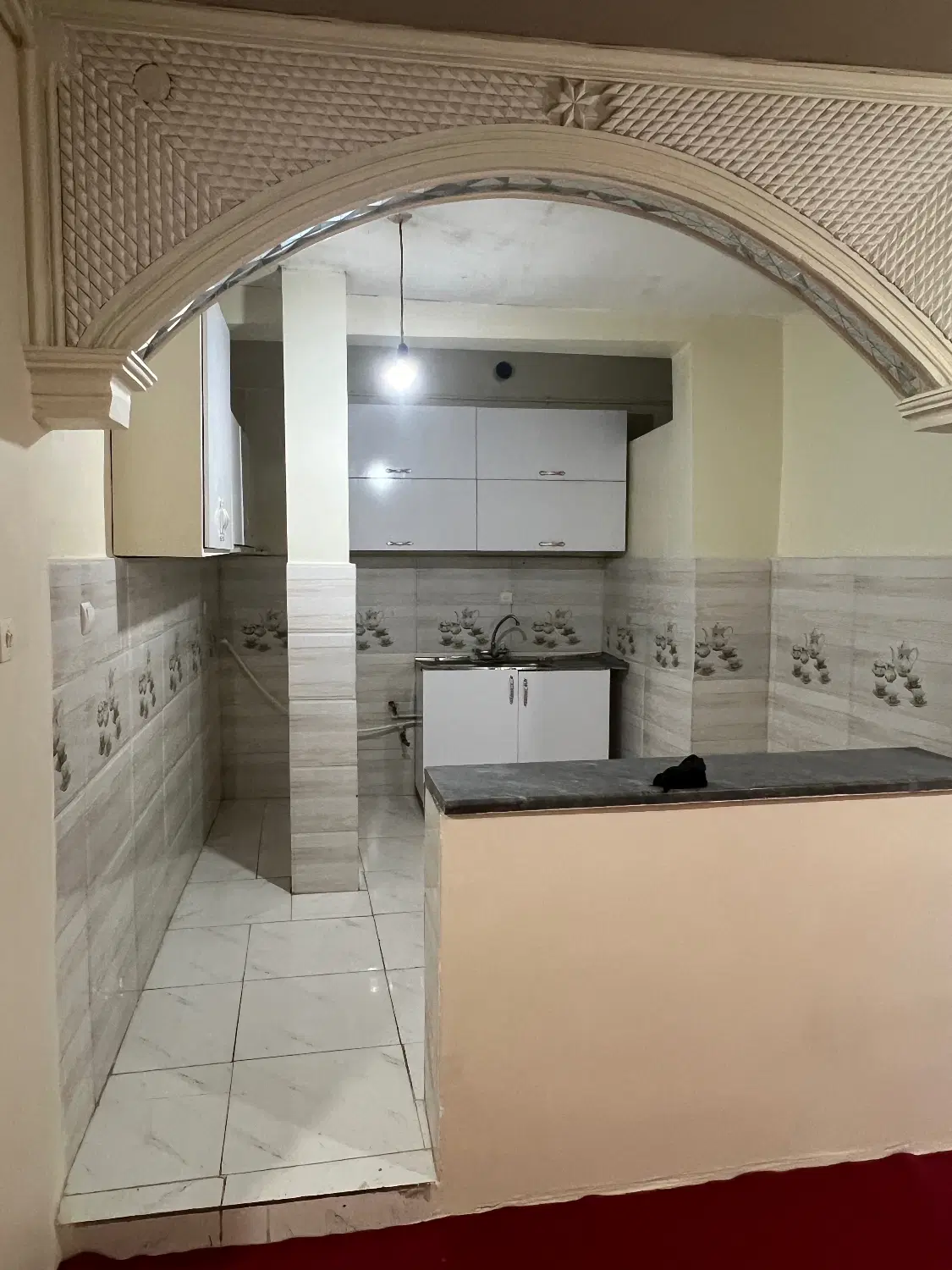 چشم انداز یک واحد اپارتمان 80 متر تک خوابه همکف