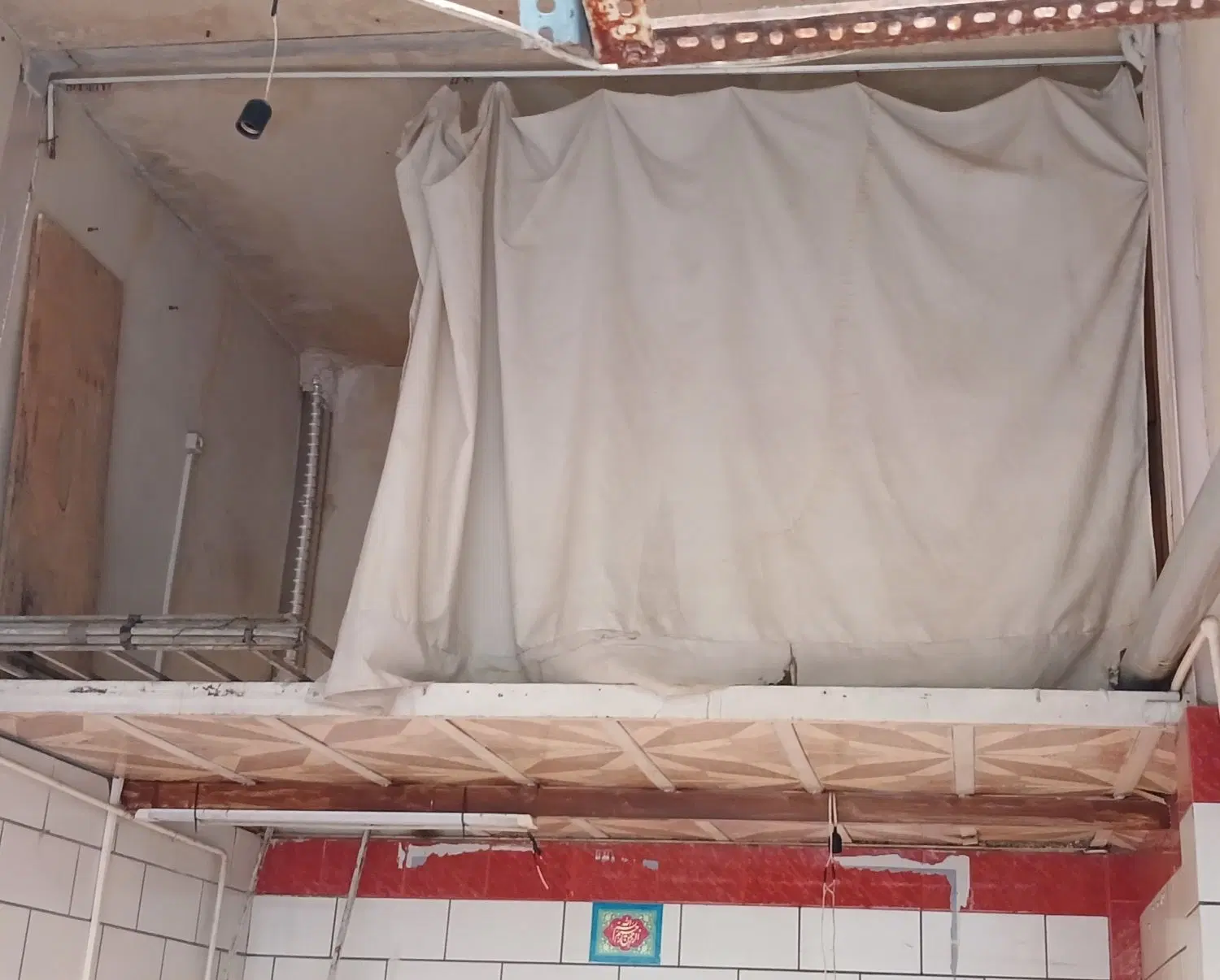 مغازه ۱۸ متری آخر مسکن خیابان گلستان