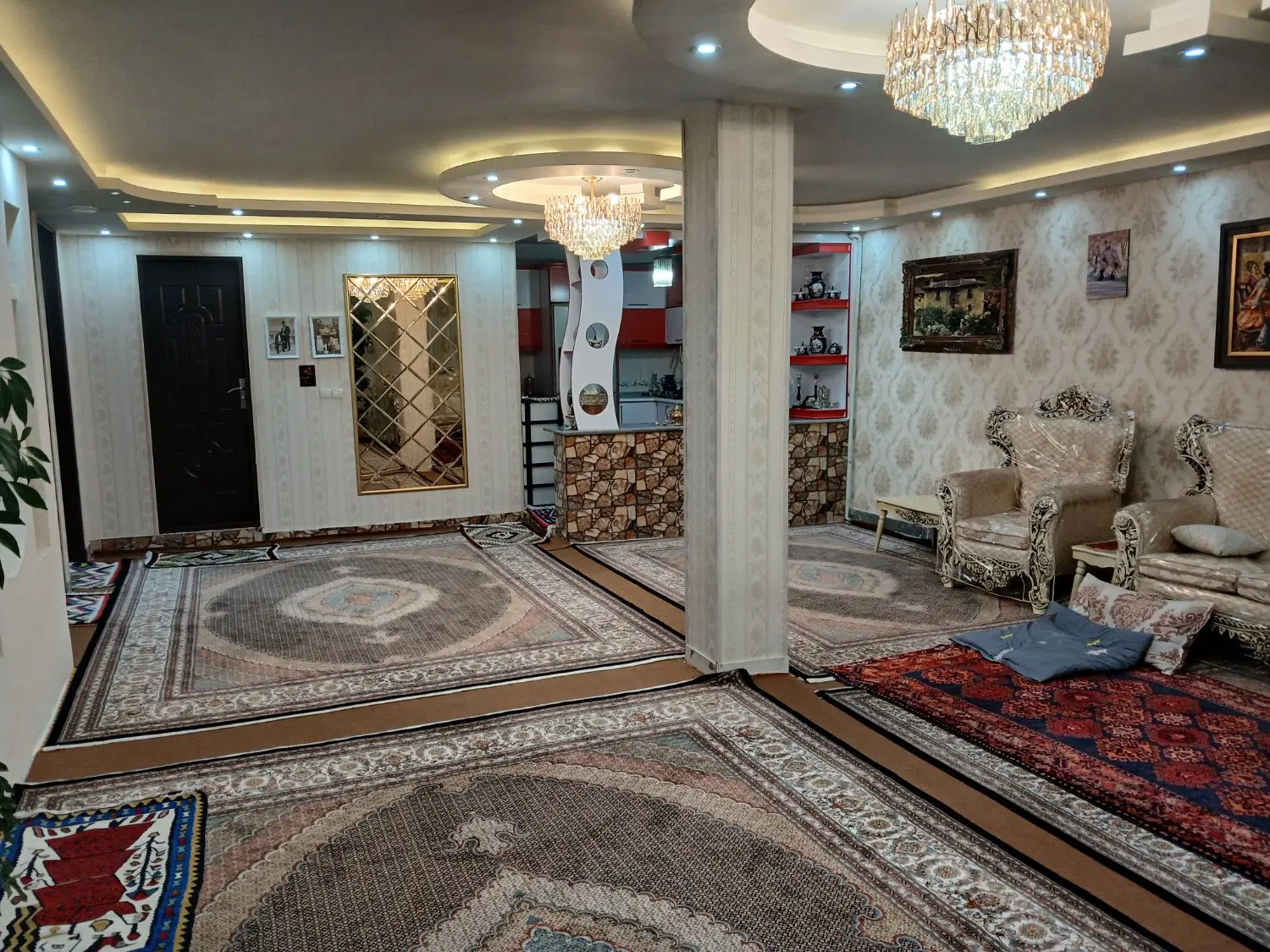 100مترویلایی درشهرک زرناس