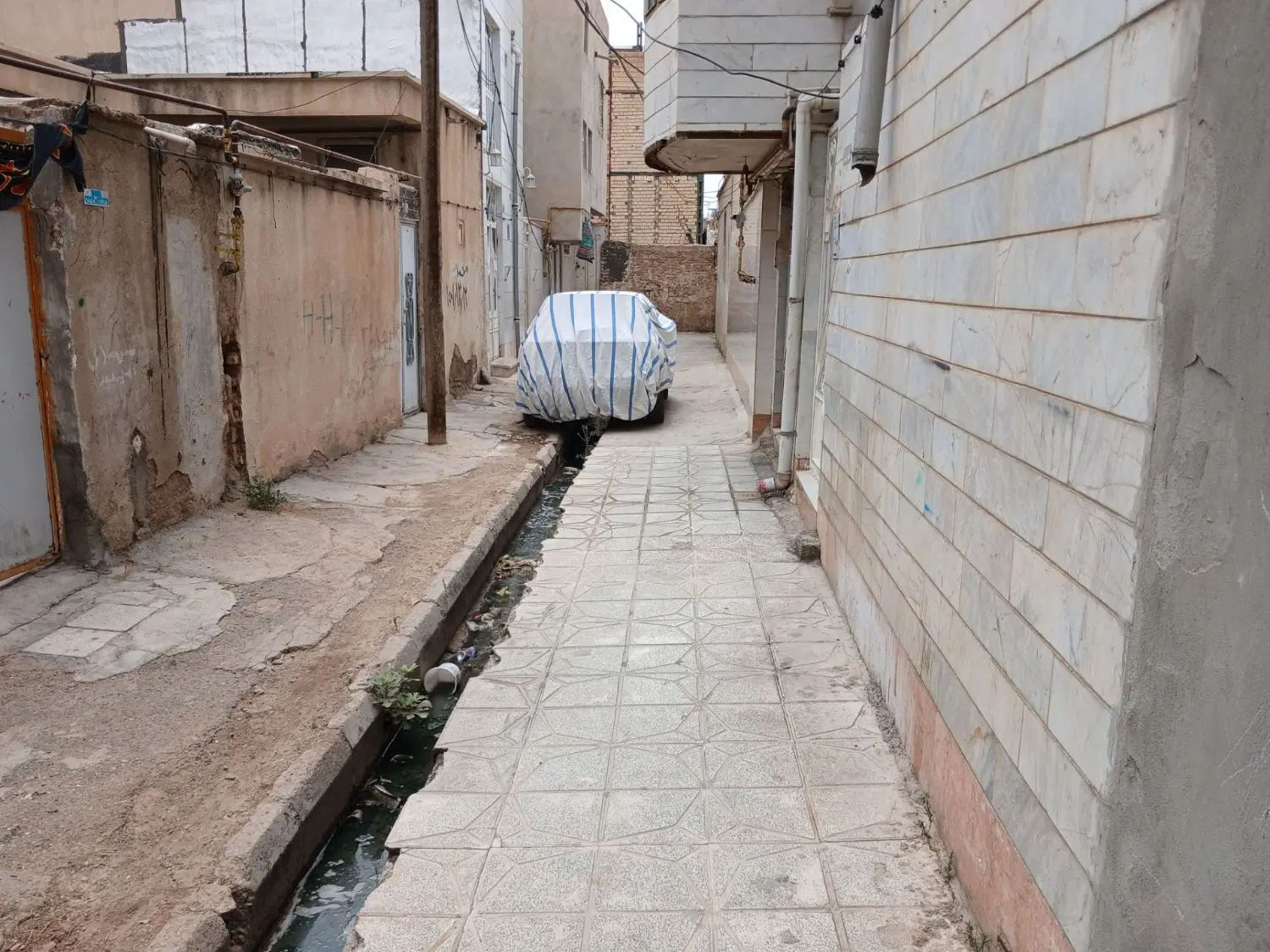 زمین ساختمانی سنددار