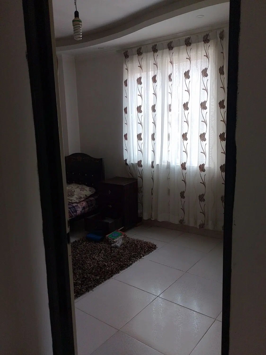 واحد ۱۳۰متری جانبازان