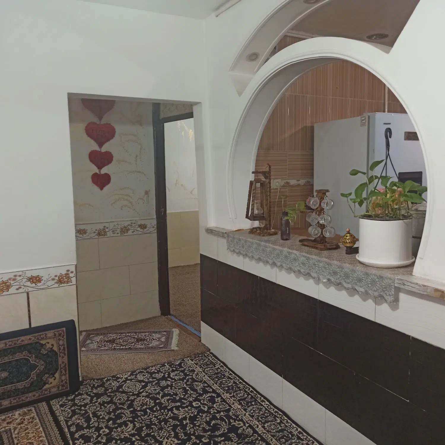 فروش یک واحد آپارتمان 100متری پیش ساخت