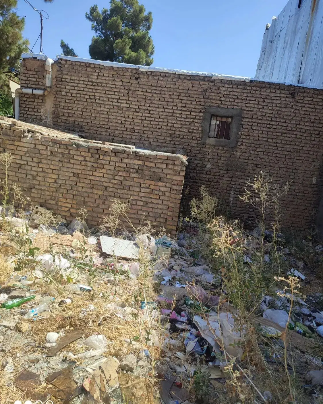 زمین تجاری مسکونی مرکز شهر خرامه
