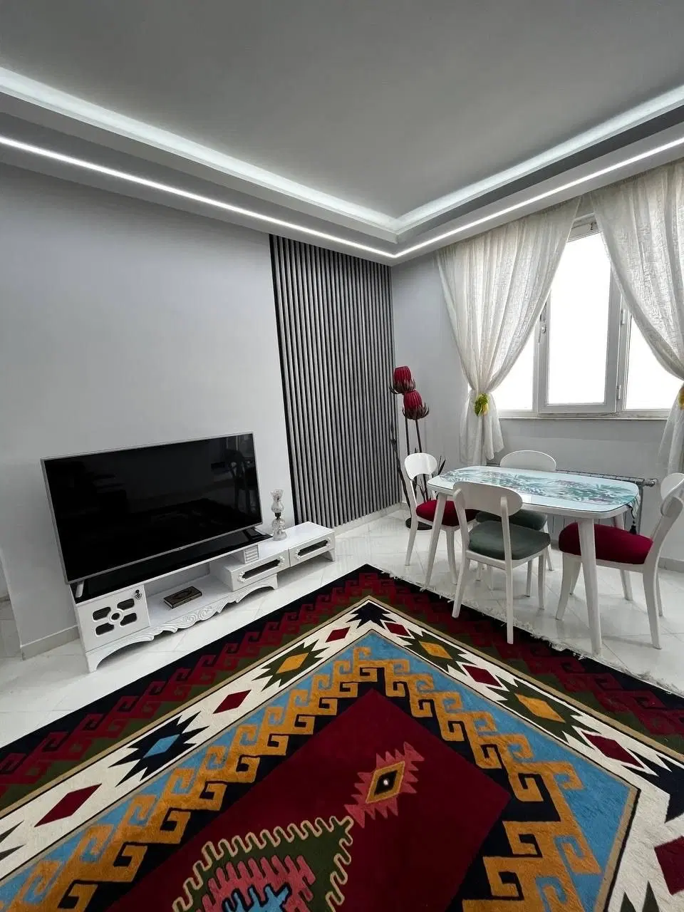 آپارتمان ۸۰متری_جمهوری ۶