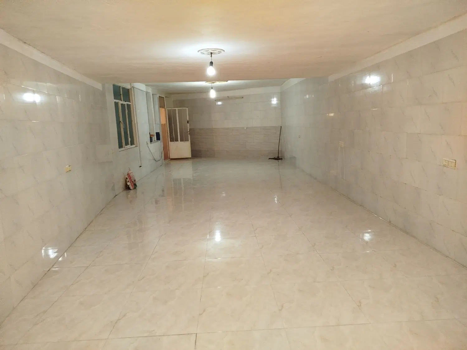 اجاره واحد انباری ومسکونی