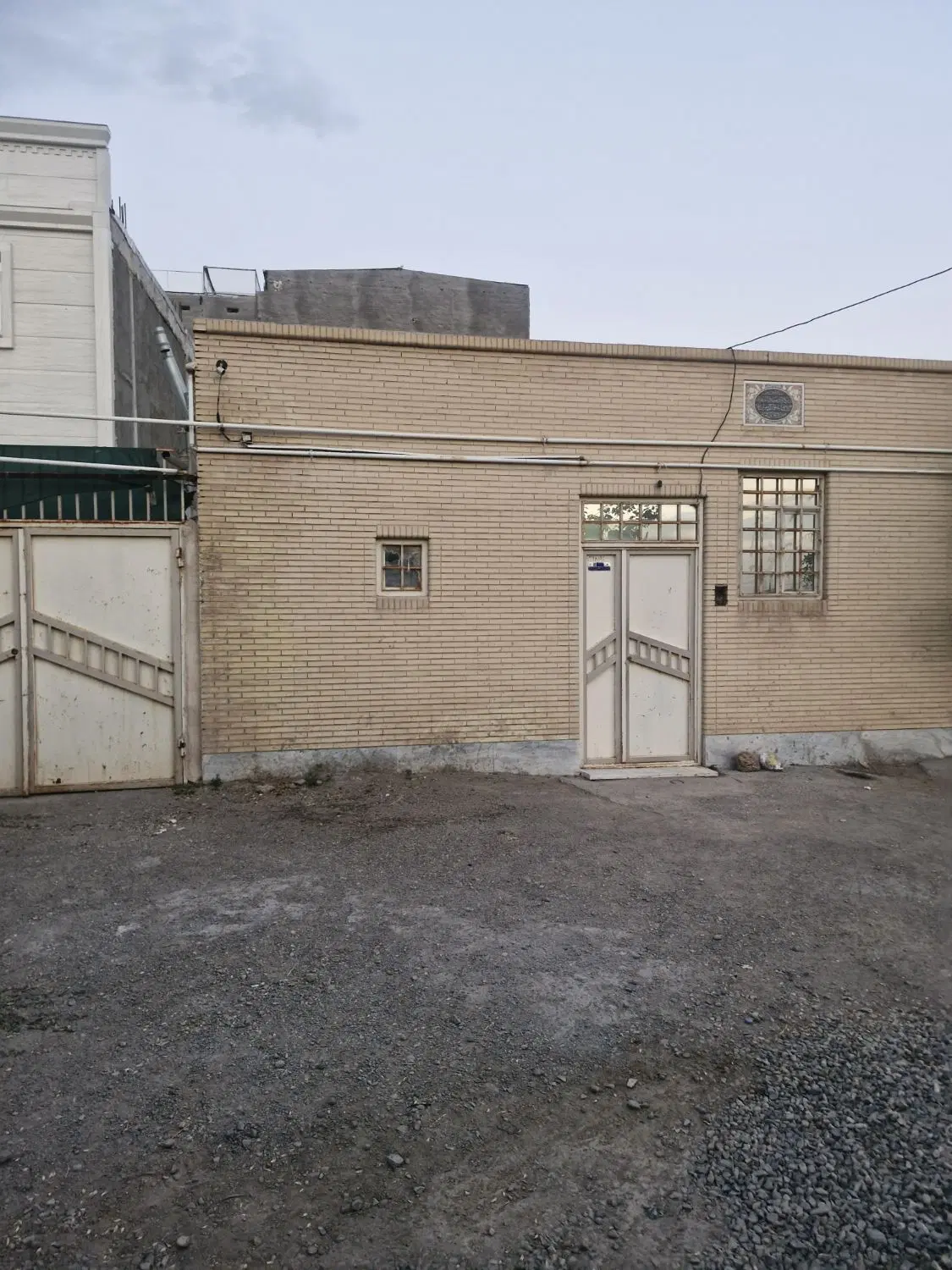 فروش خانه ویلایی نجفشهر