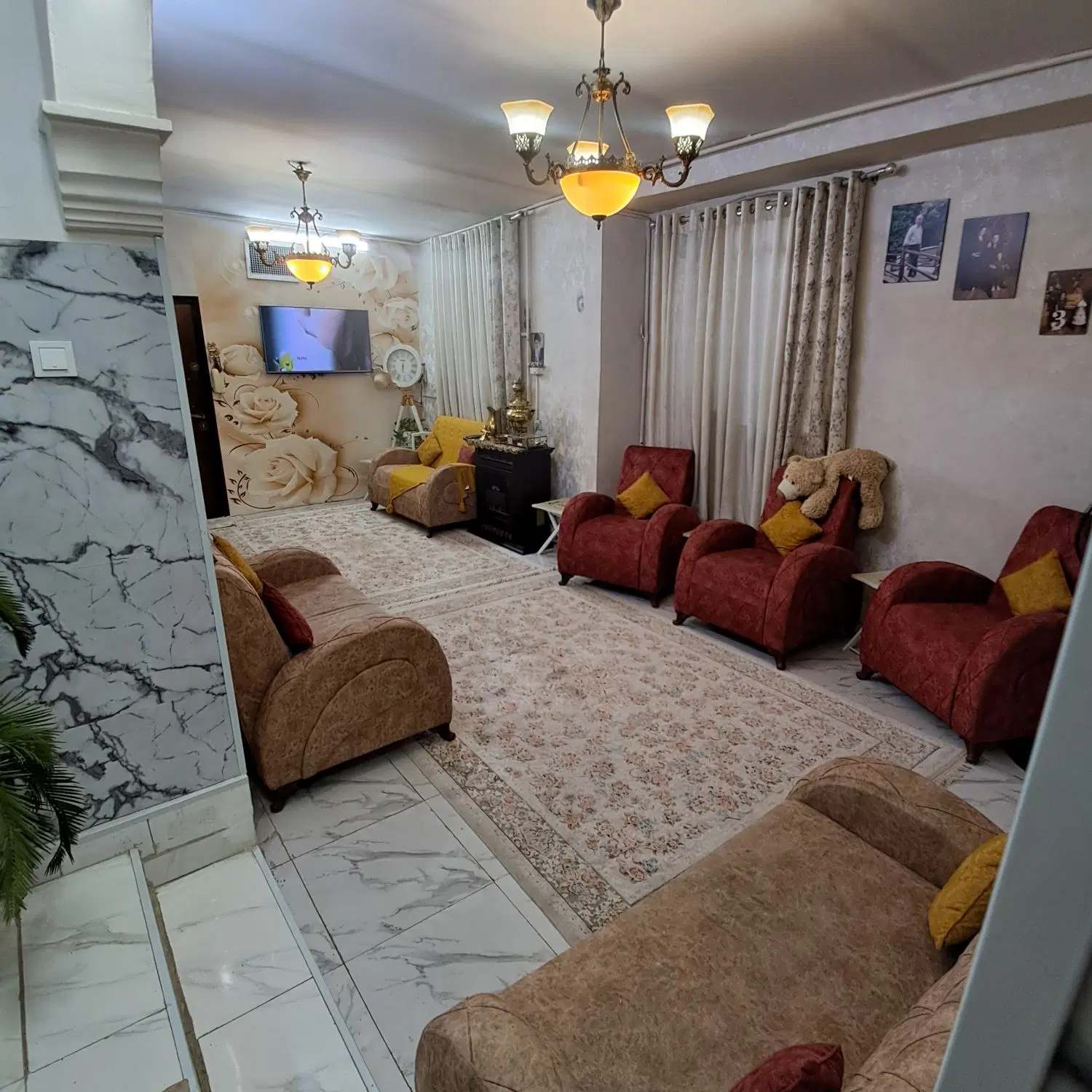 واحد۷۰ متری طبقه دوم راه جدا