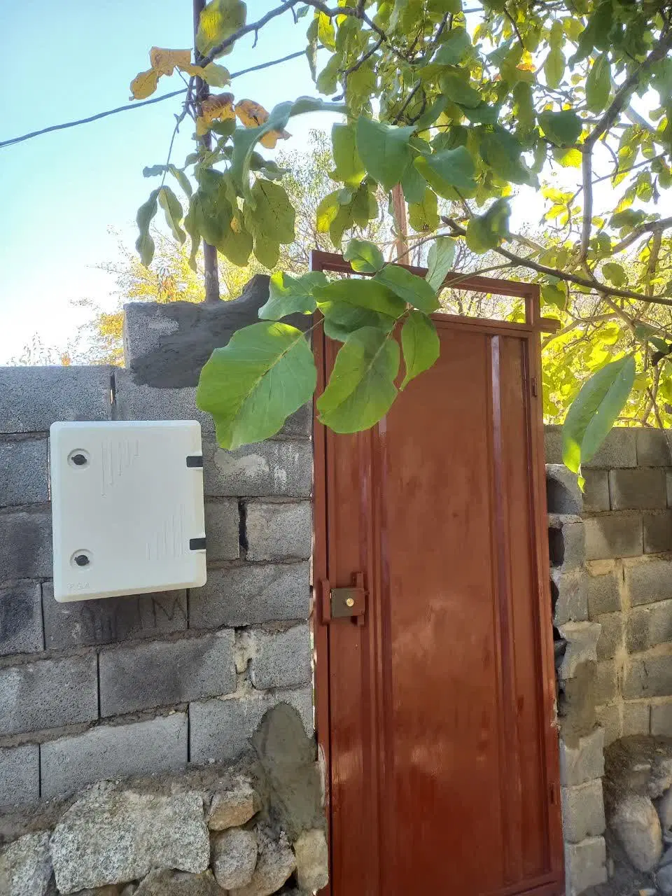 خانه باغ بنادک سادات