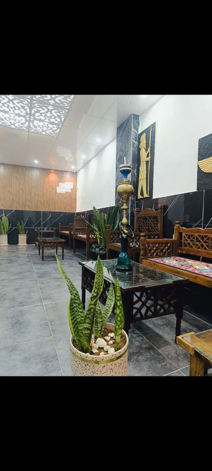اجاره کافه مجهز و اماده به کار با حیاط دنج