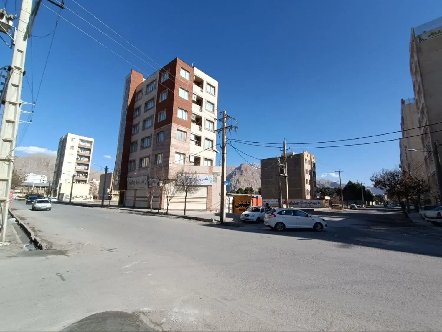 زمین فرهنگیان فاز دو جنب ورزشگاه کوثر