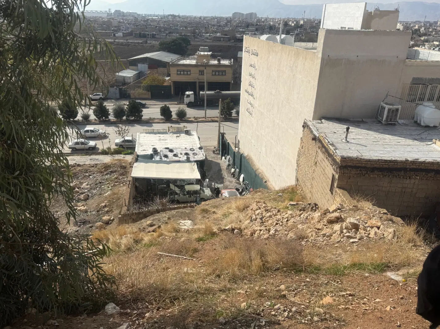 فروش ۳۰۰ متر زمین مسکونی قابل معاوضه با خودرو