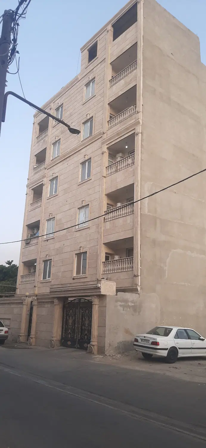یه واحد فروشی در قلب شهر چابهار