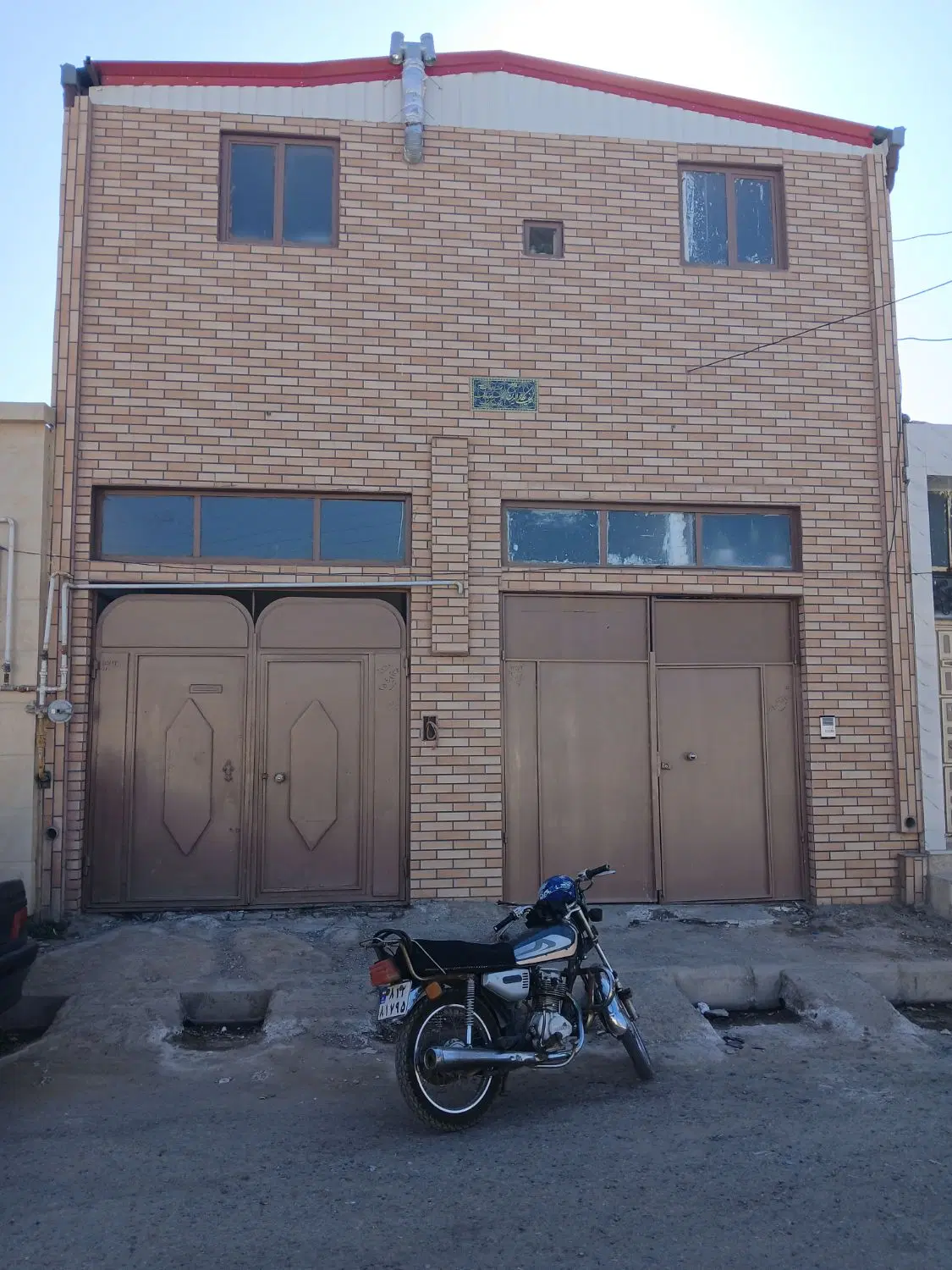 خانه دو طبقه نزدیک بلوار شاهد(کمربندی)