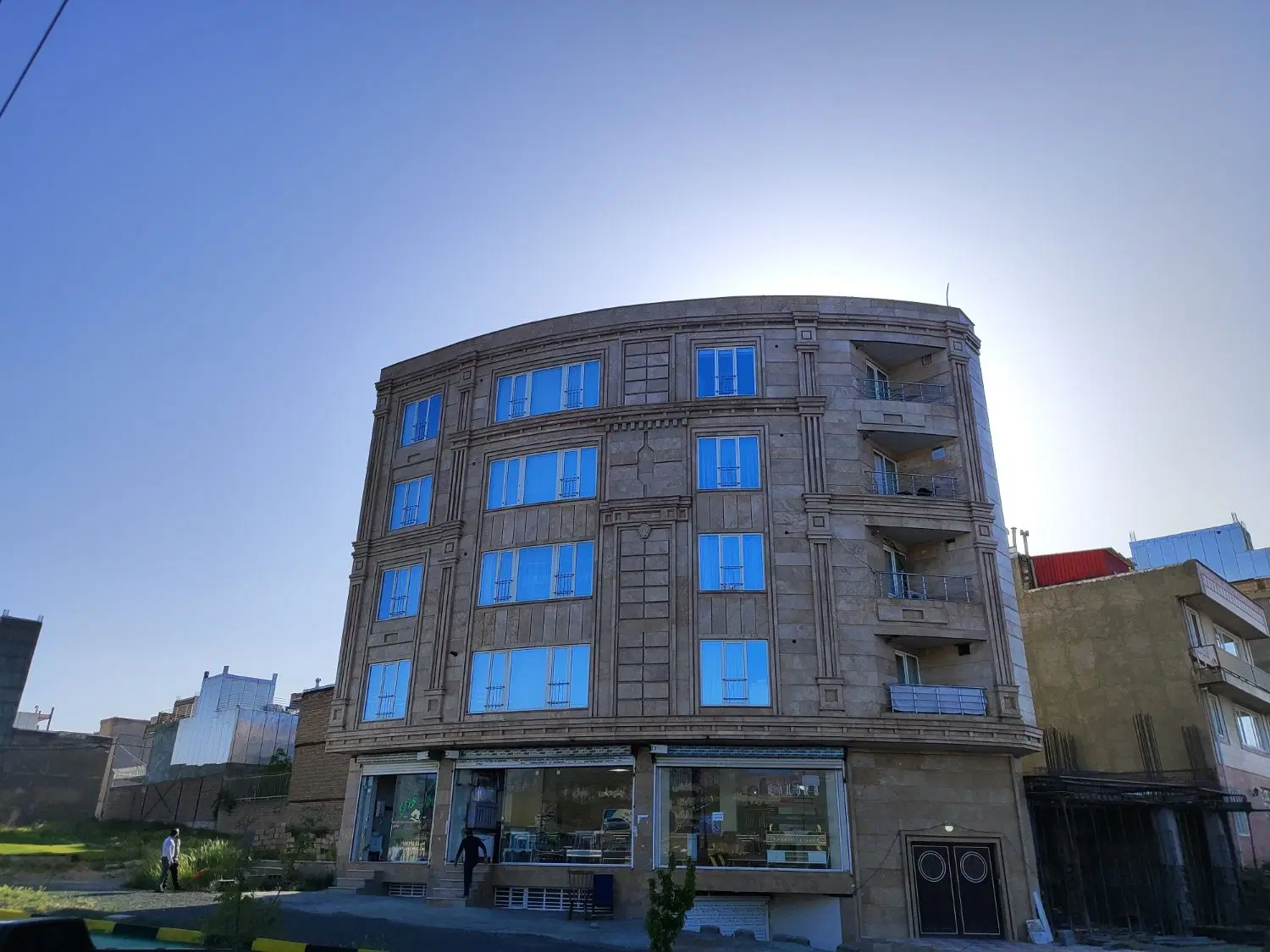 اجاره واحدساحلی برروی بلوار کامکار