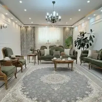هم خانه خونه ندارم