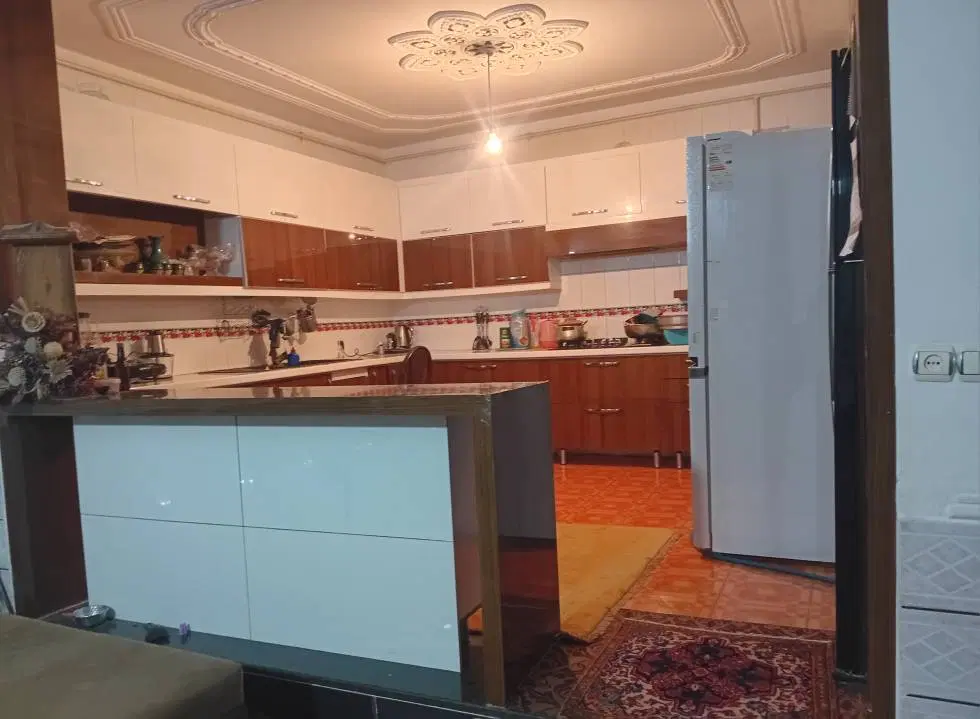 خانه یک طبقه ویلایی د بست