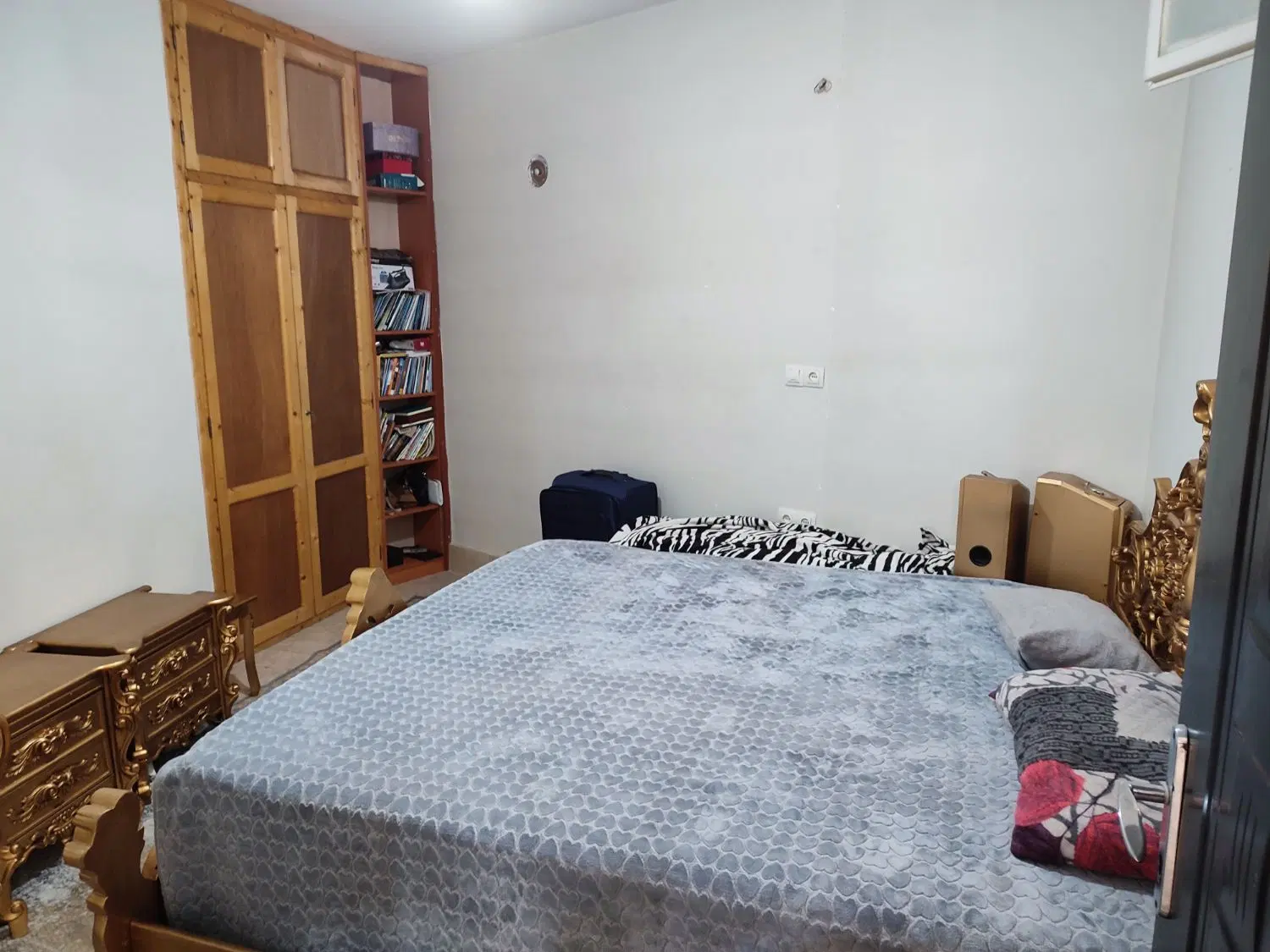 آپارتمان ۲خوابه شهدای شرقی رنگین کمان