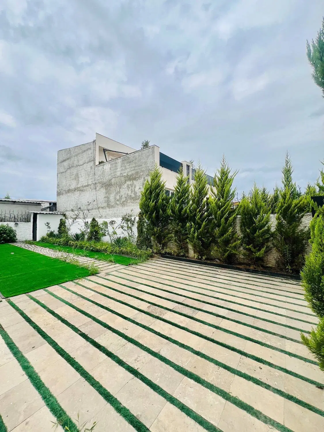 ویلا باغ۳۴۰متر_دنبال ویلاباغ شسته رفته ای خودخودشه