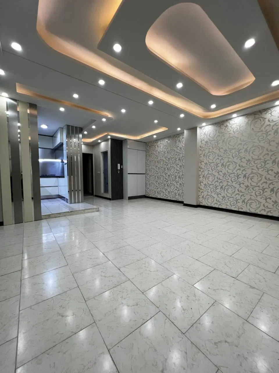 فاز 6شمالی کوهپایه تاپ لوکیشن 2واحدی