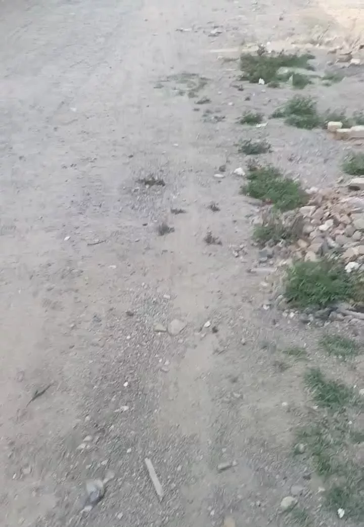 ۲طبقه نیمه کاره. قلعه
