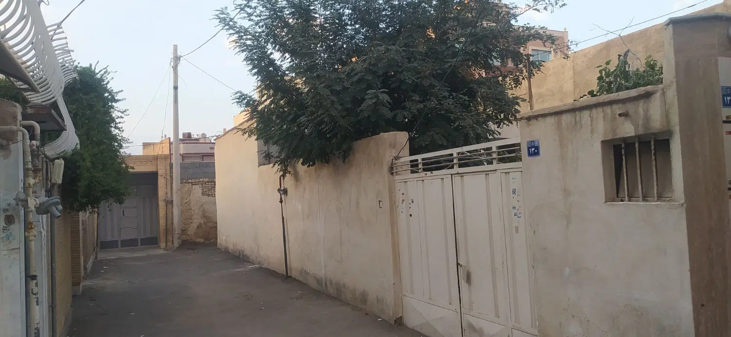 فروش منزل کلنگی رهنان سعدی