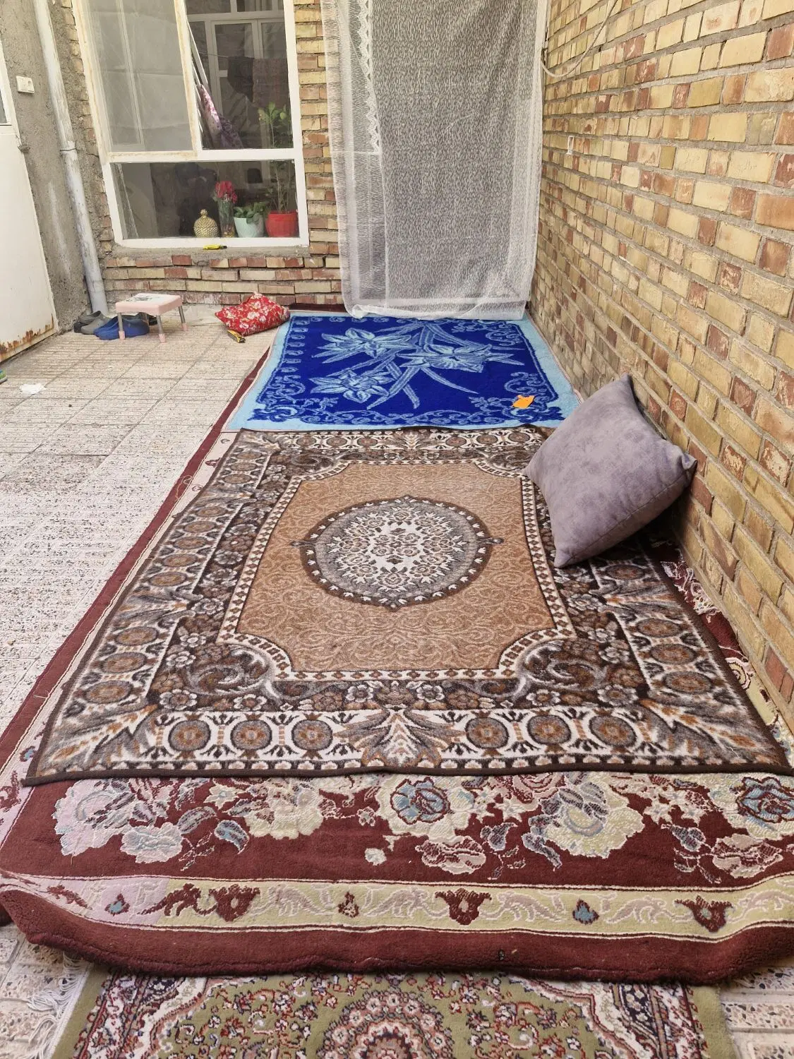 خانه حیاط دار 90 متری