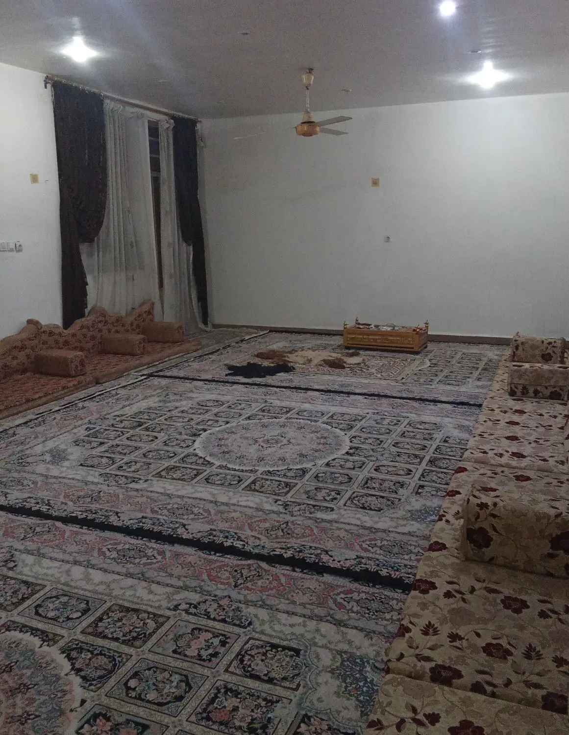 خانه واسه فروش جنیبه پایین نگارستان اول
