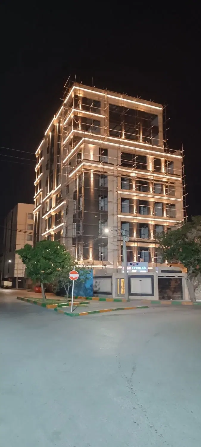 255 متری جانباز