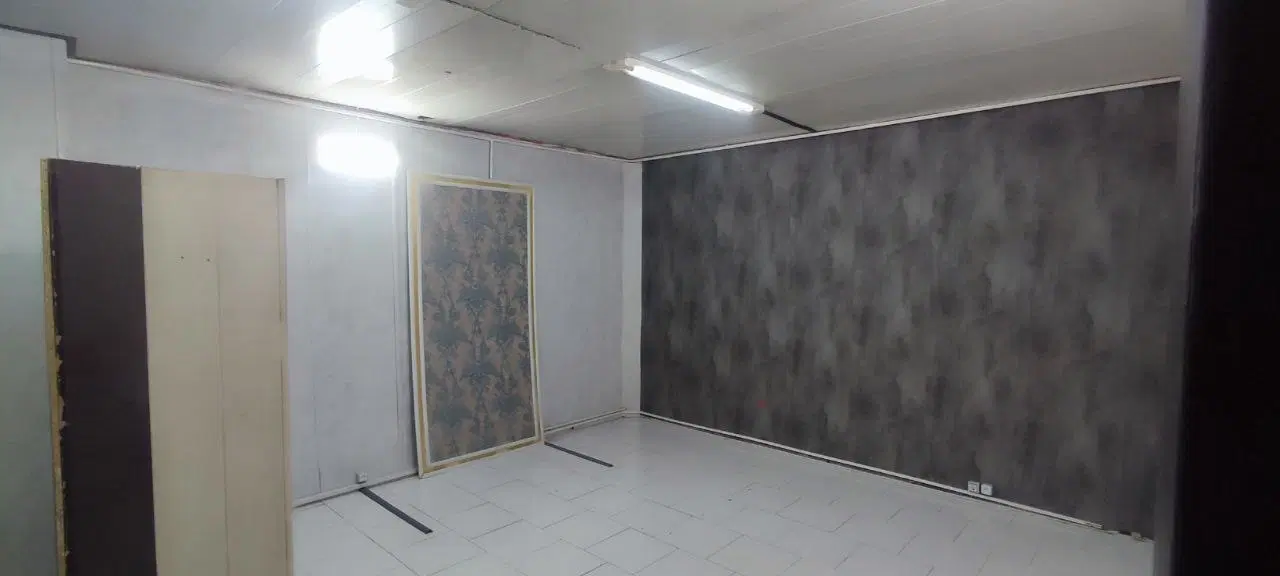 دفتر اداری فلکه احمدآباد