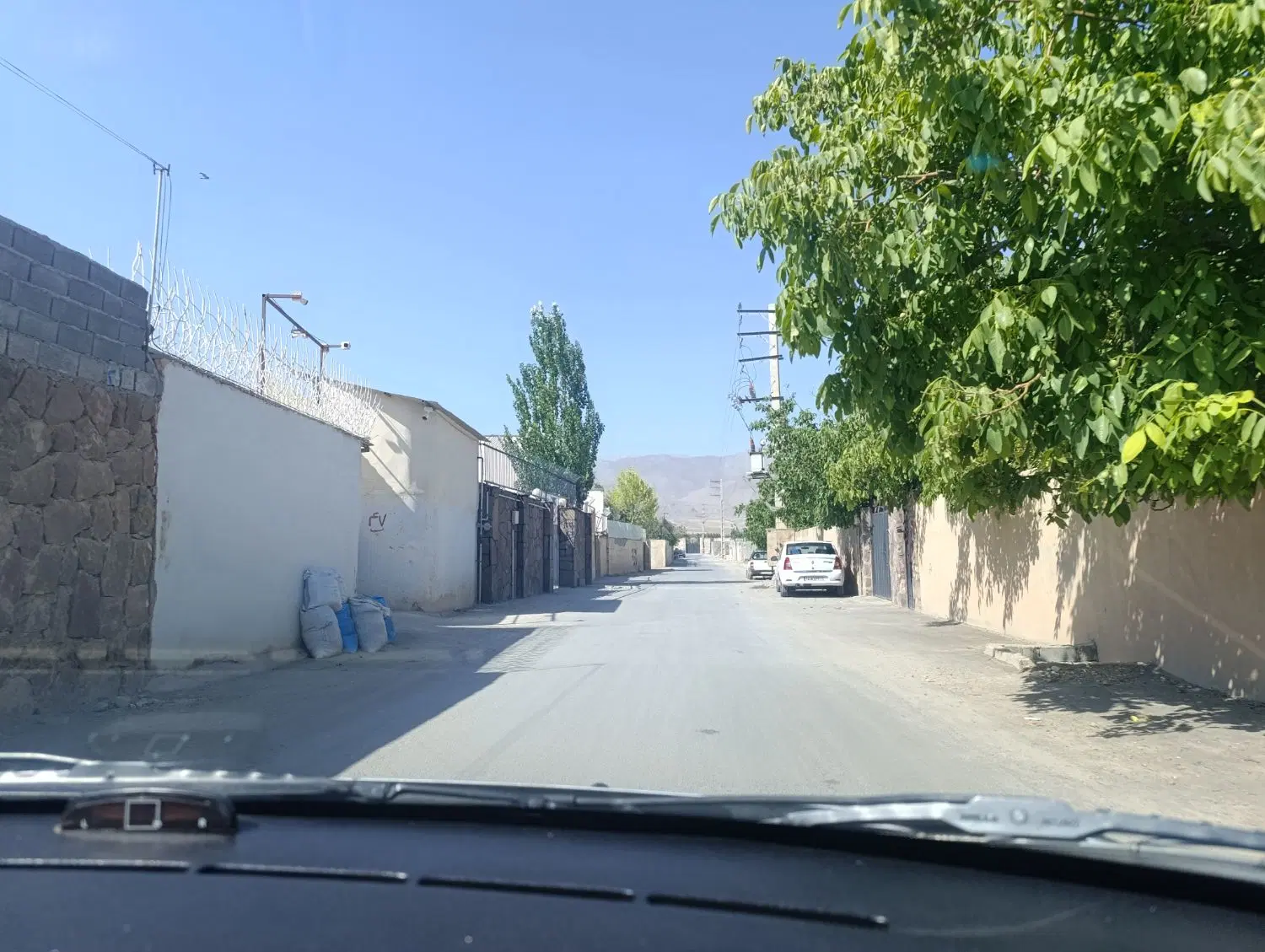 ۵۰۰ متر زمین با بنای ۹۰ متری دماوند_وادان