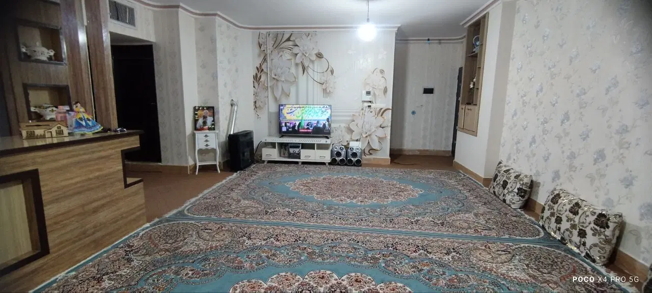 آپارتمان مهرشهر