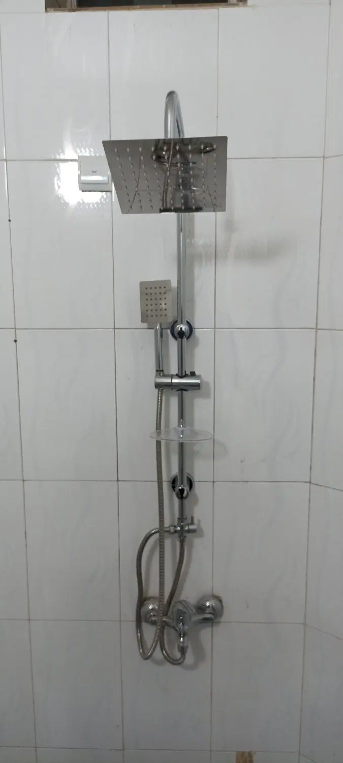 واحد مهرگان طبقه همکف