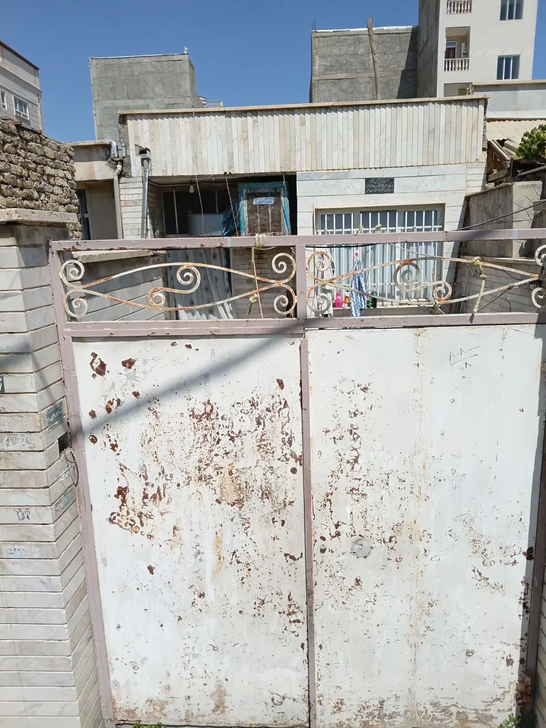 ویلایی ۱۰۰متری
